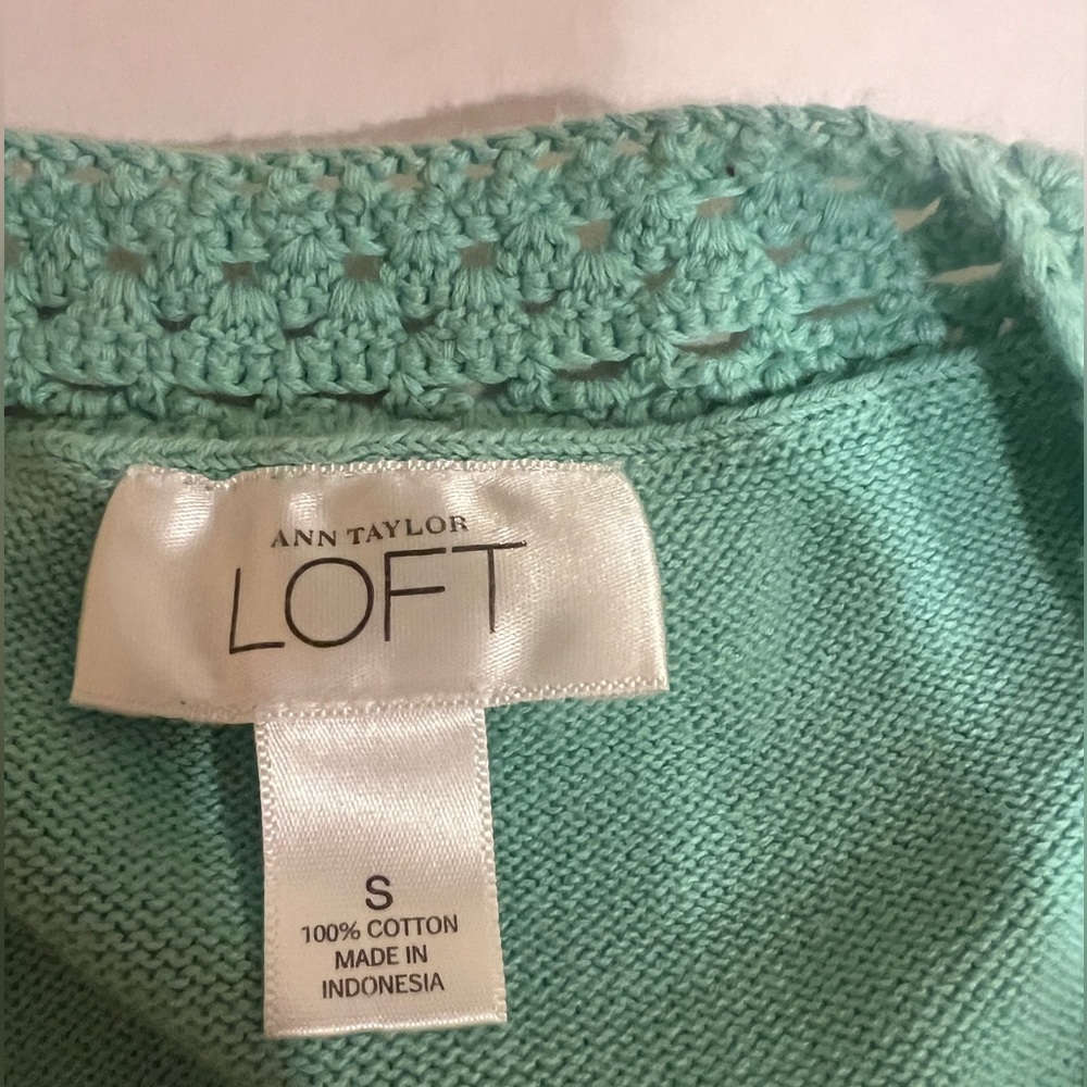 LOFT Crochet Trim Soft Stretch Knit Sleeveless Top Pastel Mint Green Cottage S - Picture 7 of 12